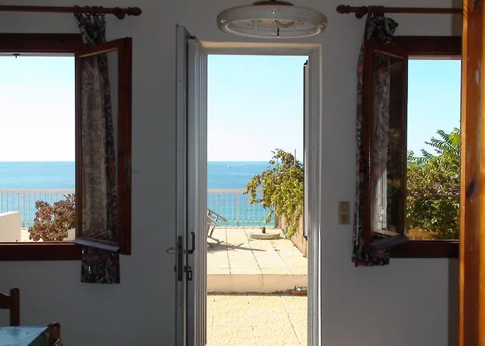Constantinos Lassi (Kefalonia)
